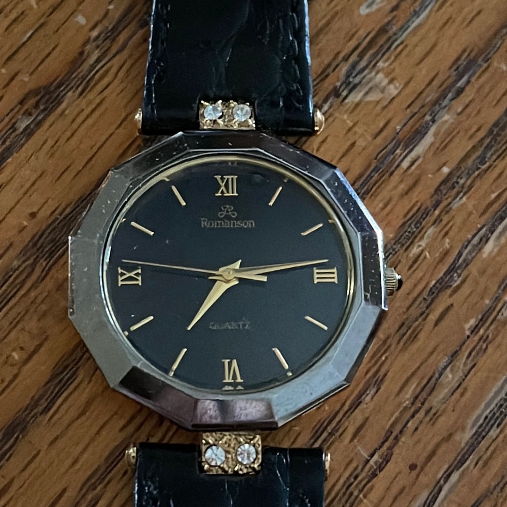 Vintage Romanson 22k gold plated date just watch